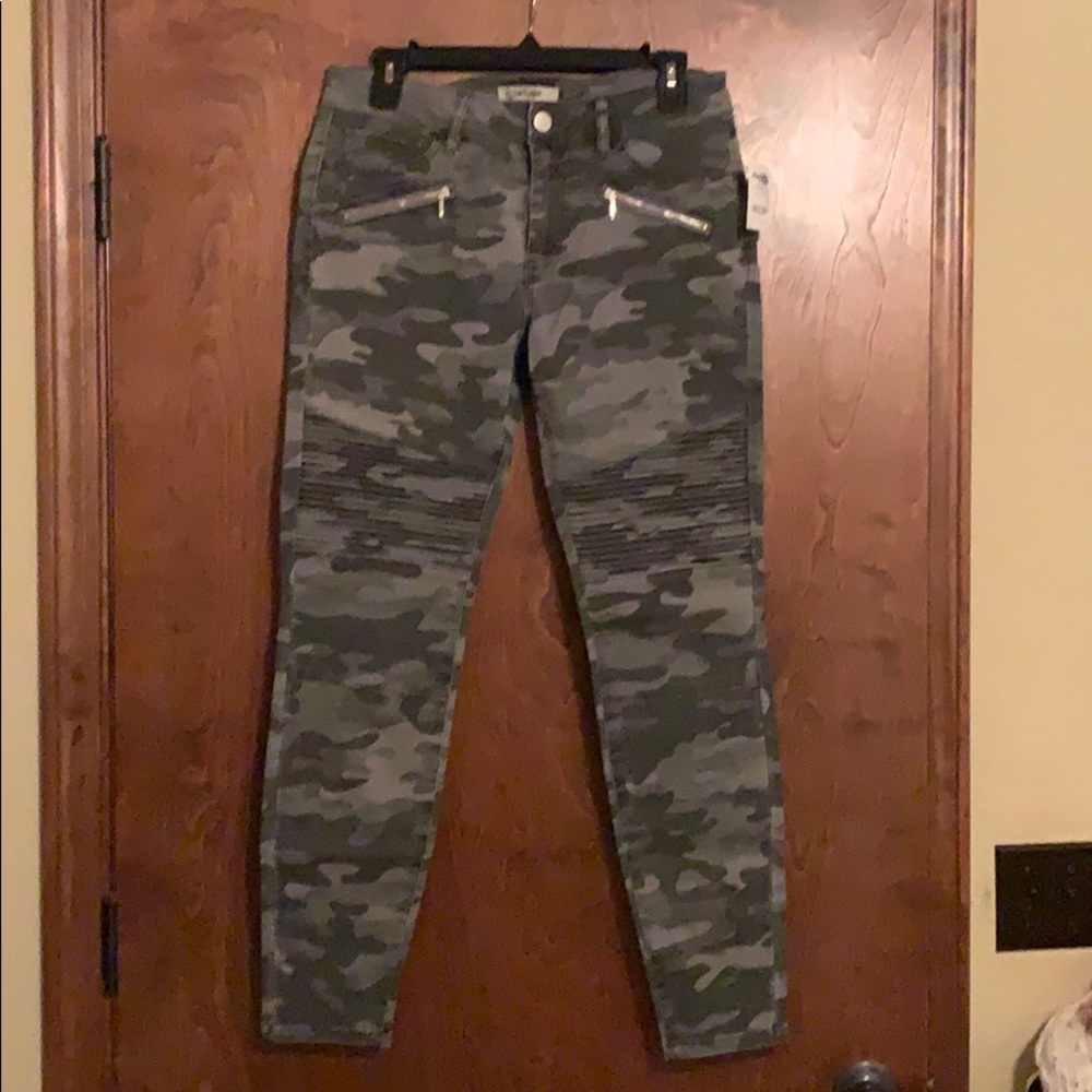 Grey Camo Moto Jeggings Size 10